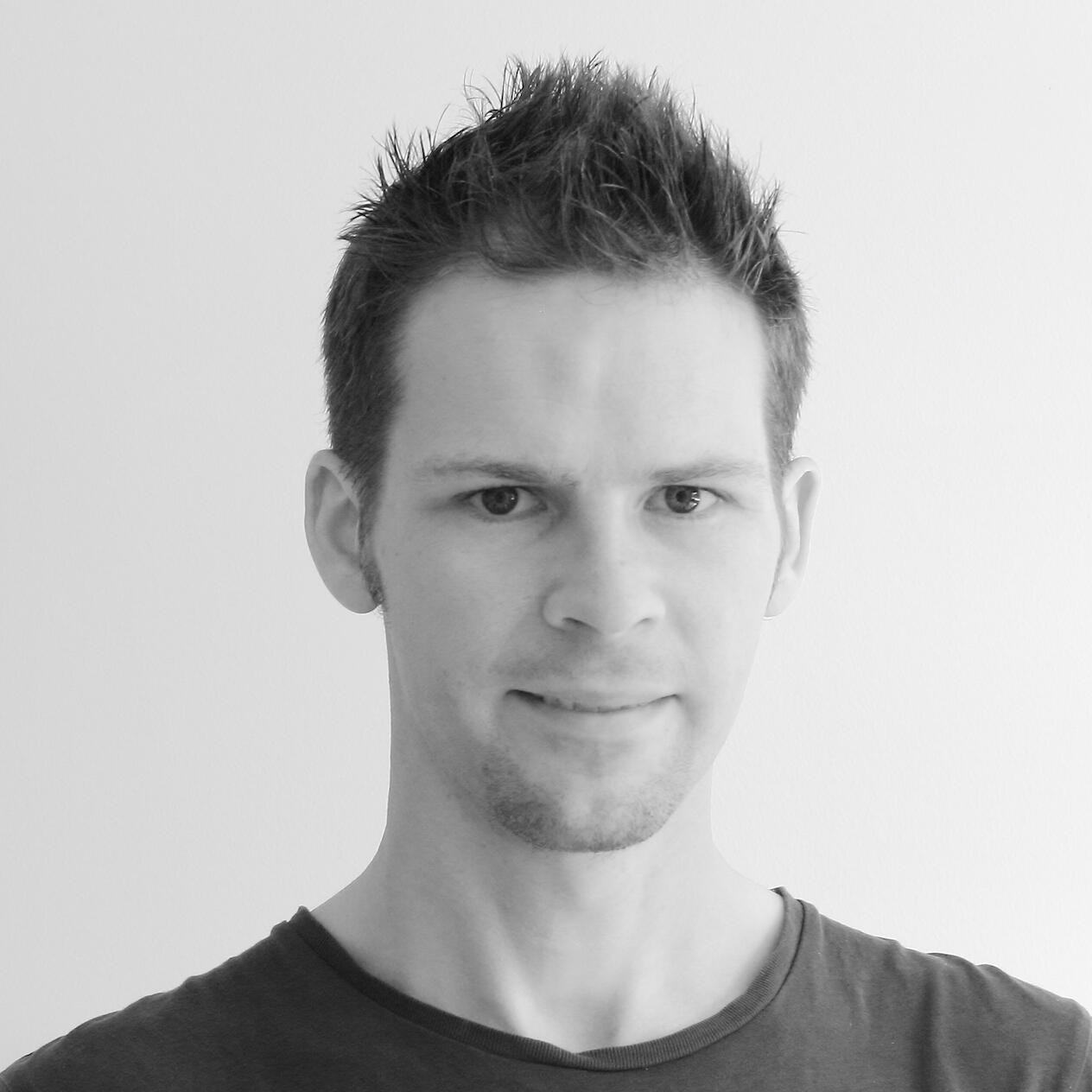 Headshot of Jeremy Harper